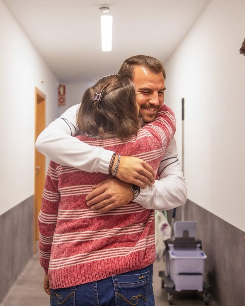 O Vitória SC e o @wwwplacardpt Solidários com a APCG 4 SaveClip.App 603860532 18546833500039940 6456170778199996815 n